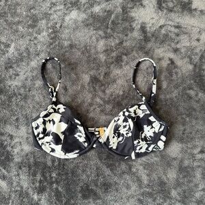 Auguste The Label | Sculpt Bikini Top Small